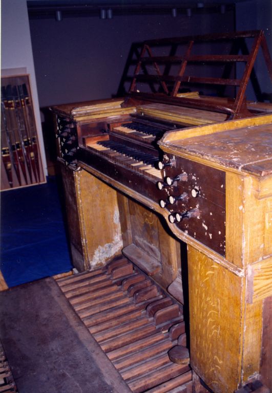 Console assembled at MESDA in 1998